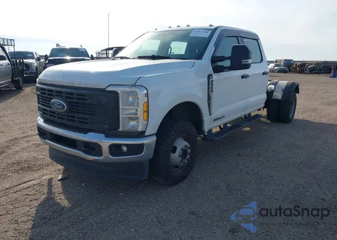 2024 Ford F350 из США, поврежденный, VIN 1FT8W3DT9REC87233